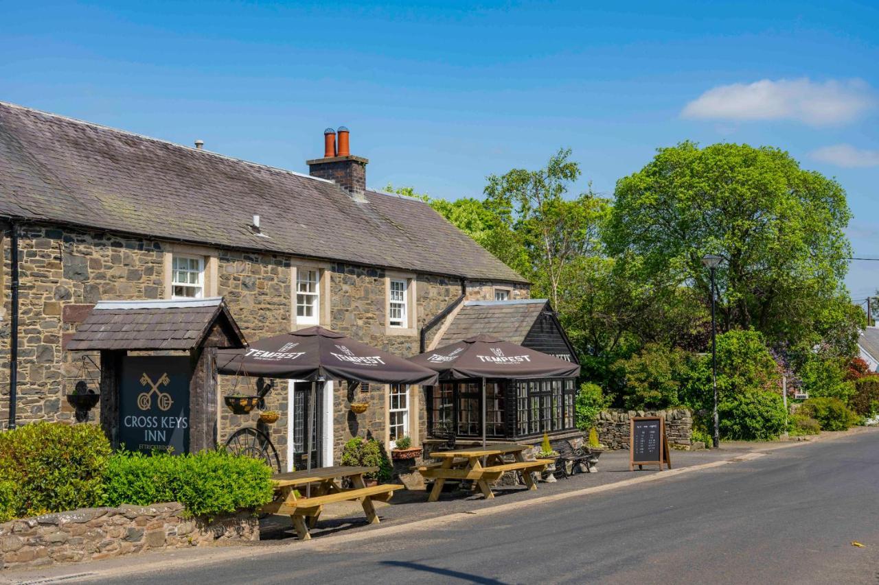 Cross Keys Inn Ettrickbridge Ettrickbridge End Exterior foto